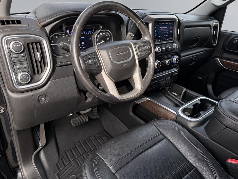 GMC Sierra 2500HD Vehicle Full-screen Gallery Image 11