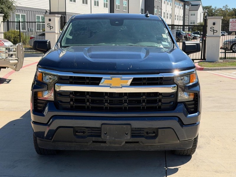 Chevrolet Silverado 1500 Vehicle Full-screen Gallery Image 09