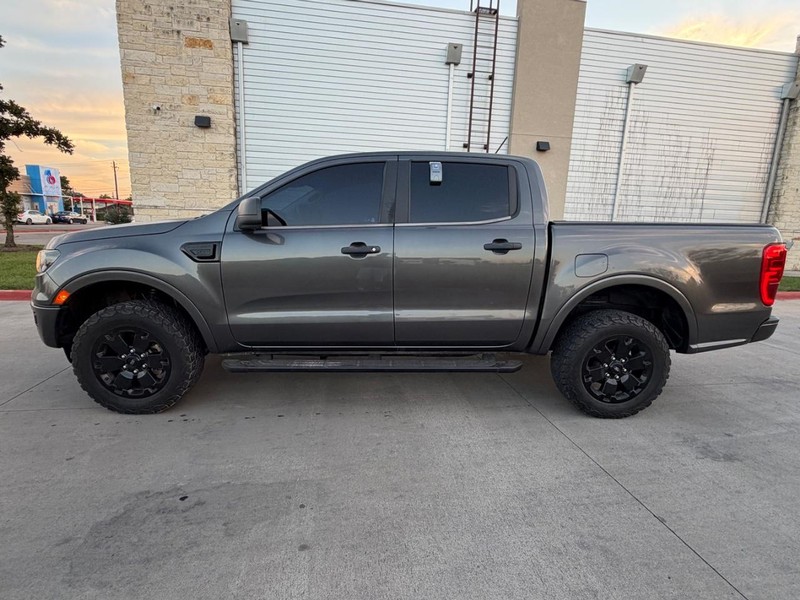 Ford Ranger Vehicle Full-screen Gallery Image 03