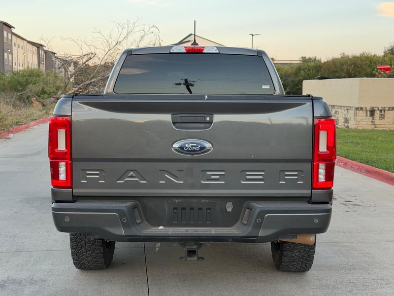 Ford Ranger Vehicle Full-screen Gallery Image 05