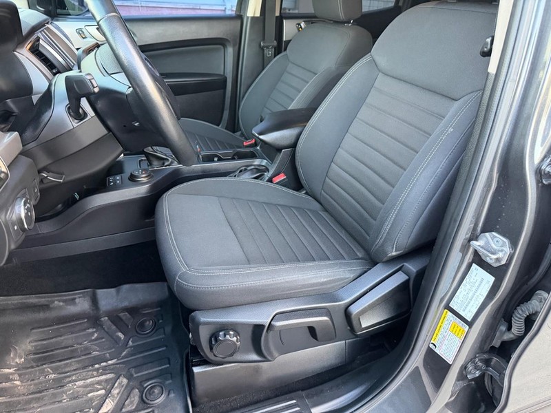 Ford Ranger Vehicle Full-screen Gallery Image 12