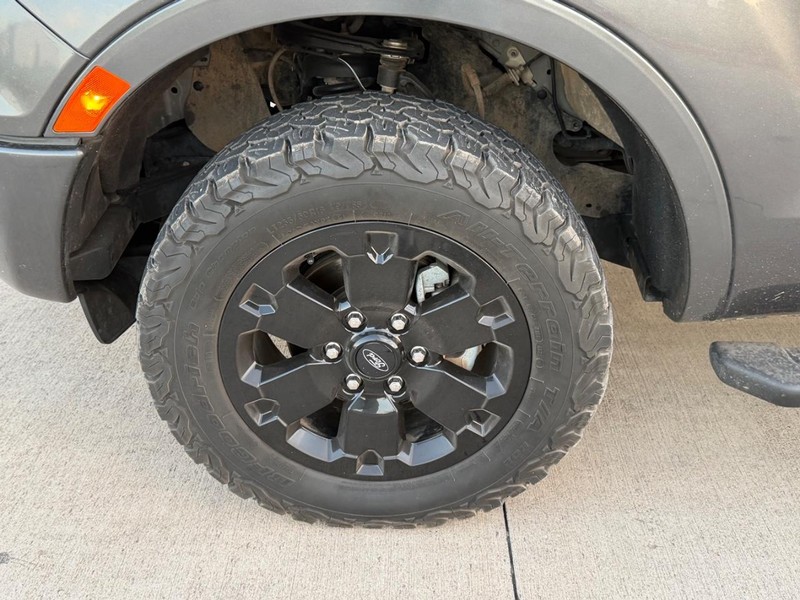 Ford Ranger Vehicle Full-screen Gallery Image 21