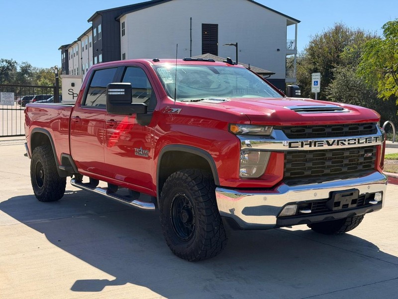 Chevrolet Silverado 2500HD Vehicle Full-screen Gallery Image 08