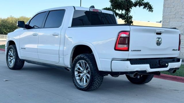 Ram 1500 Vehicle Full-screen Gallery Image 03