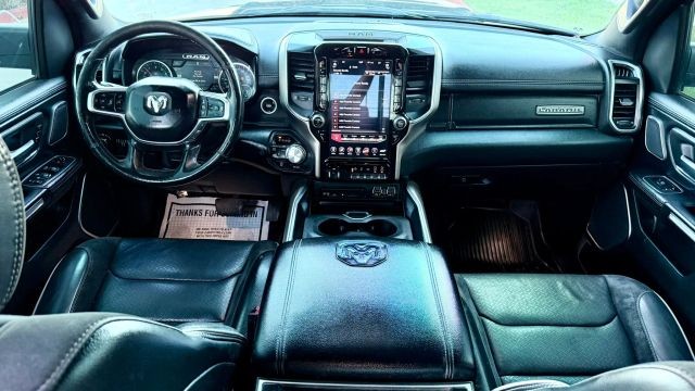Ram 1500 Vehicle Full-screen Gallery Image 06