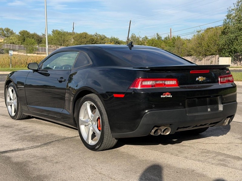 Chevrolet Camaro Vehicle Full-screen Gallery Image 04
