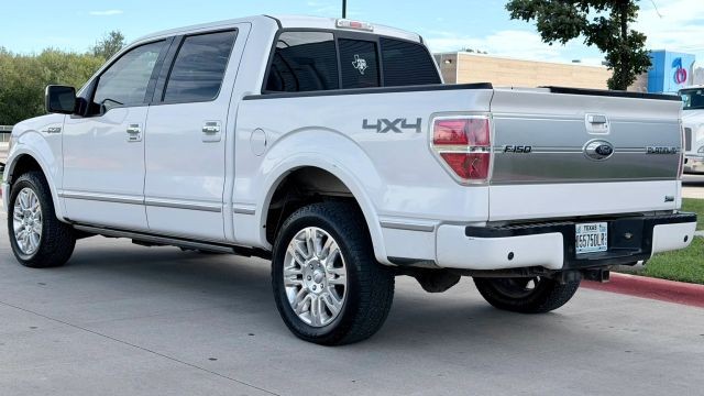 Ford F-150 Vehicle Full-screen Gallery Image 03