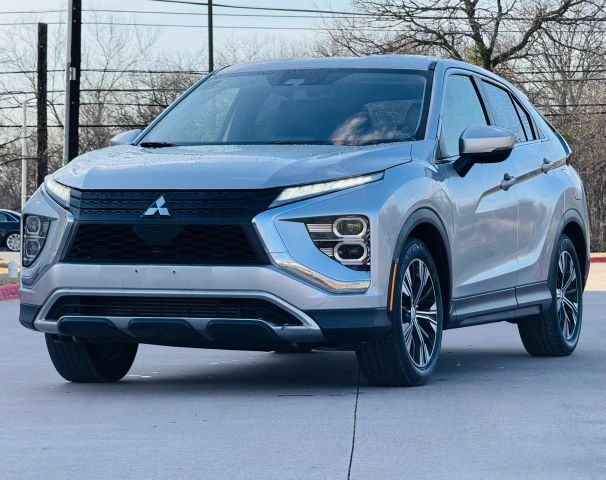 Mitsubishi Eclipse Cross Vehicle Full-screen Gallery Image 02