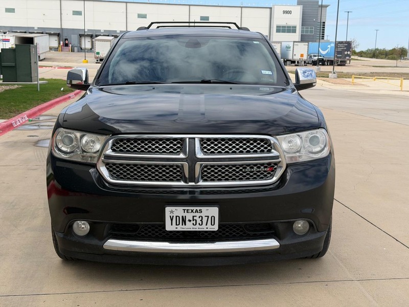 Dodge Durango Vehicle Full-screen Gallery Image 09