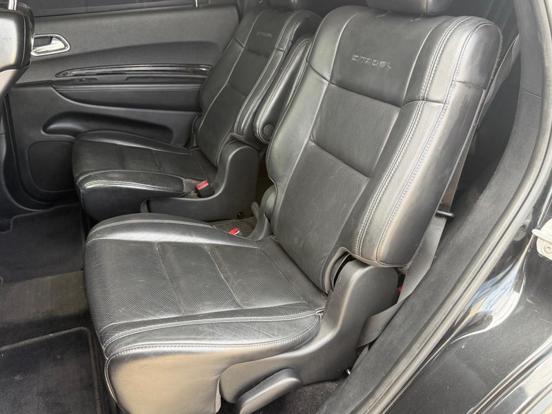 Dodge Durango Vehicle Full-screen Gallery Image 17
