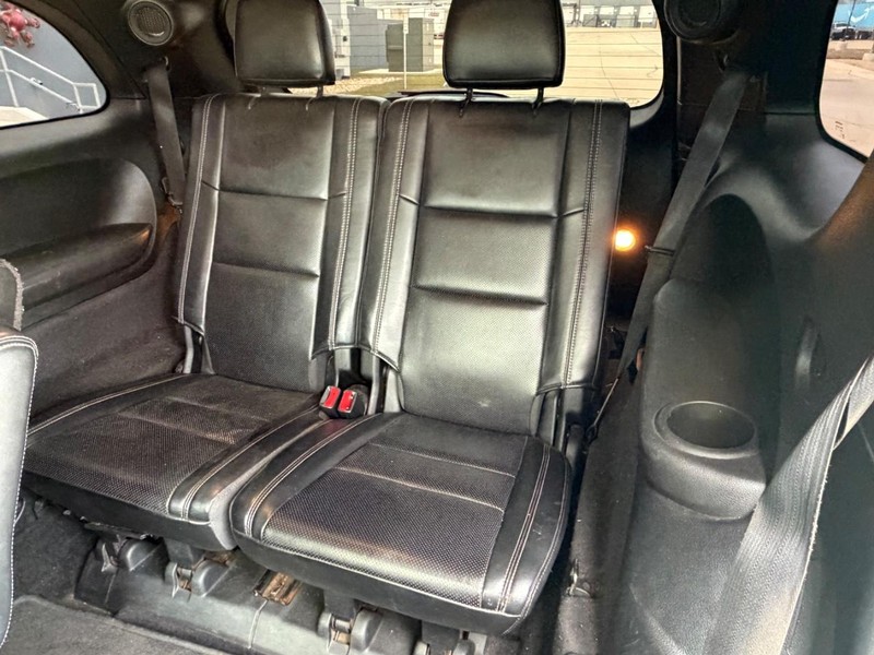 Dodge Durango Vehicle Full-screen Gallery Image 20