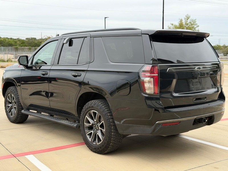 Chevrolet Tahoe Vehicle Full-screen Gallery Image 04
