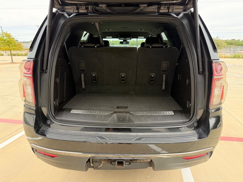 Chevrolet Tahoe Vehicle Full-screen Gallery Image 23