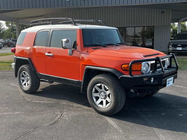 2014 Toyota FJ Cruiser 4WD 4dr (Natl) at Poage Ford in Bowling Green MO