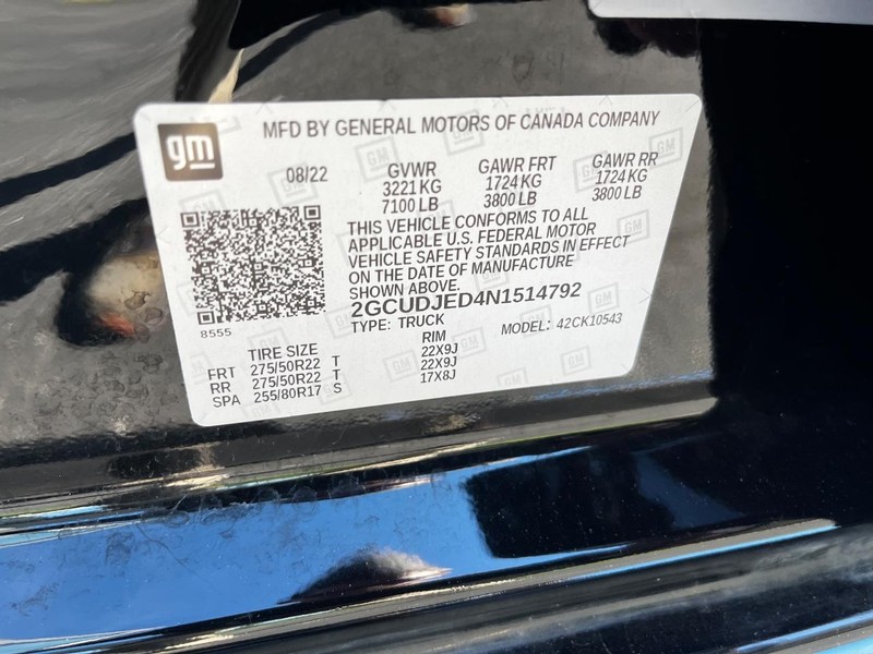 Chevrolet Silverado 1500 Vehicle Full-screen Gallery Image 24