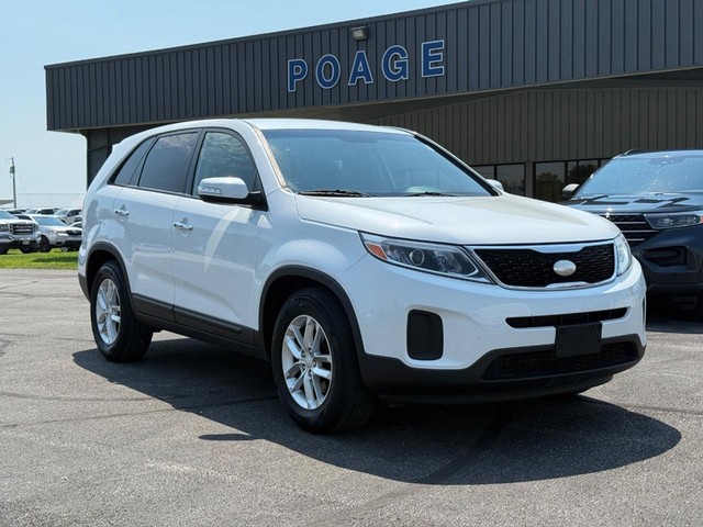 2014 Kia Sorento LX at Poage Ford in Bowling Green MO