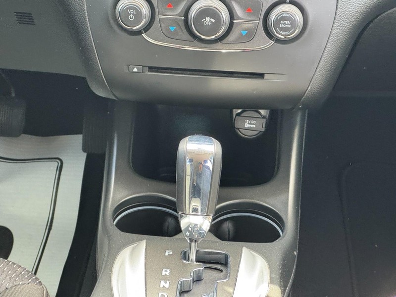 Dodge Journey Vehicle Full-screen Gallery Image 15