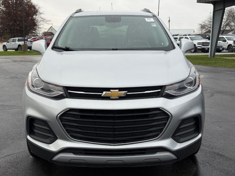 Chevrolet Trax Vehicle Full-screen Gallery Image 09