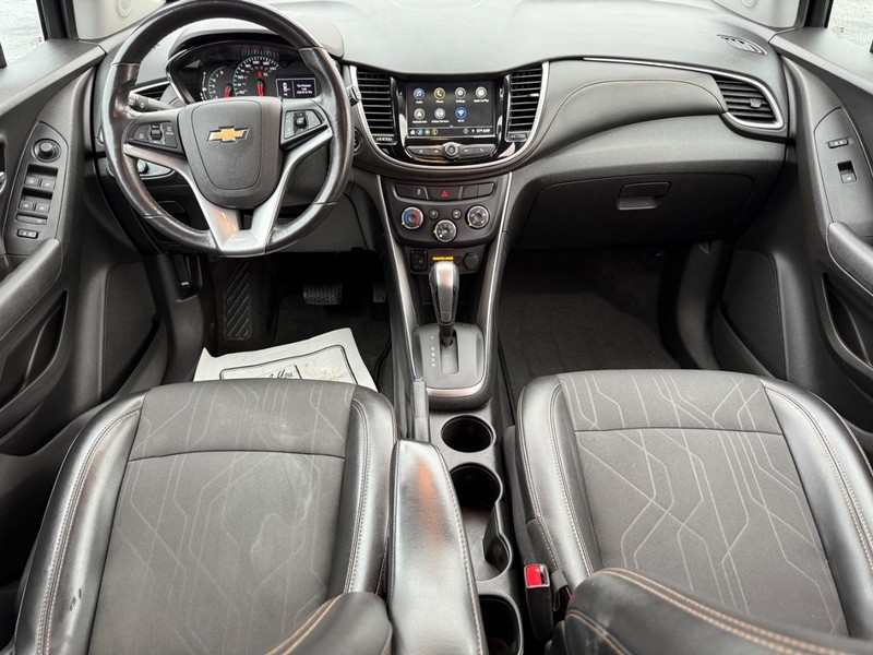 Chevrolet Trax Vehicle Full-screen Gallery Image 11