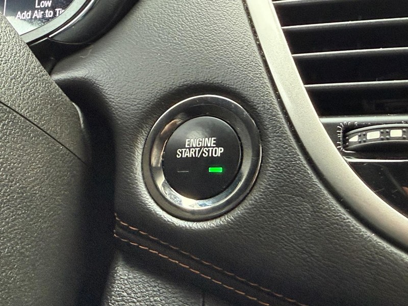 Chevrolet Trax Vehicle Full-screen Gallery Image 15