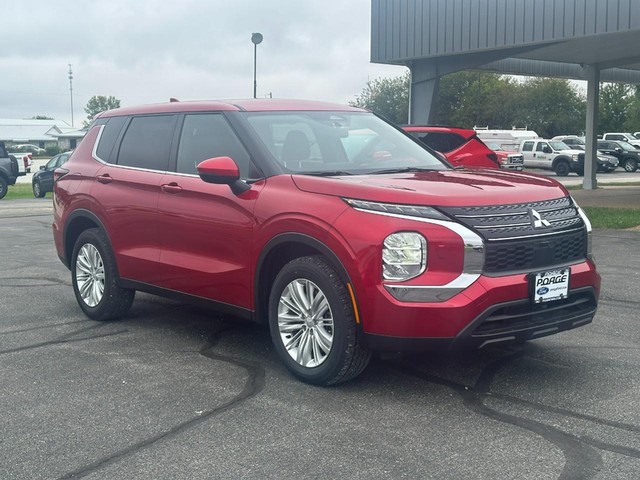 2024 Mitsubishi Outlander ES at Poage Ford in Bowling Green MO
