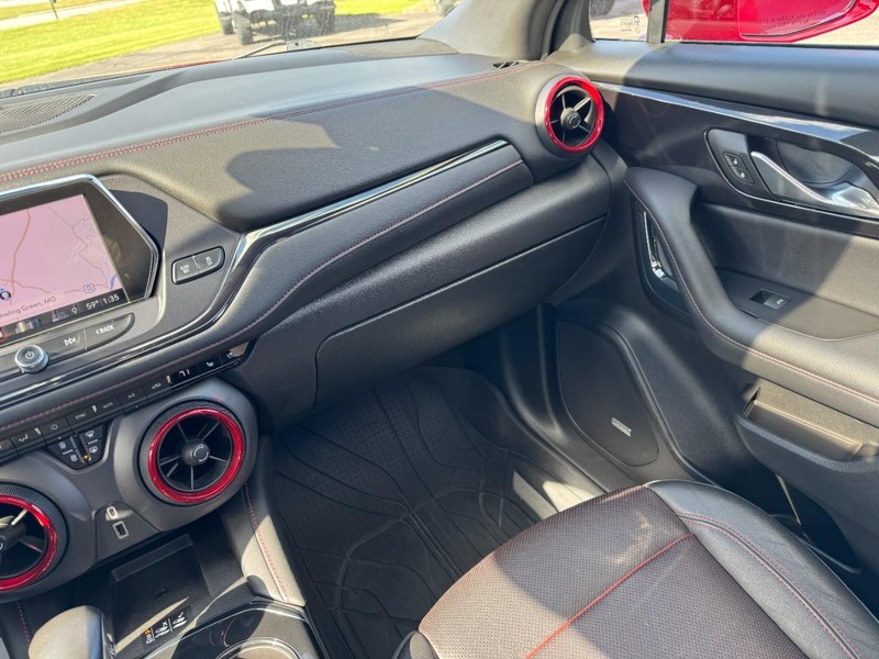 Chevrolet Blazer Vehicle Full-screen Gallery Image 15