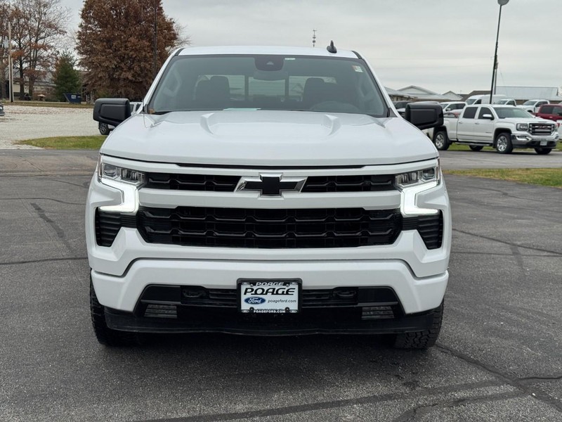Chevrolet Silverado 1500 Vehicle Full-screen Gallery Image 09