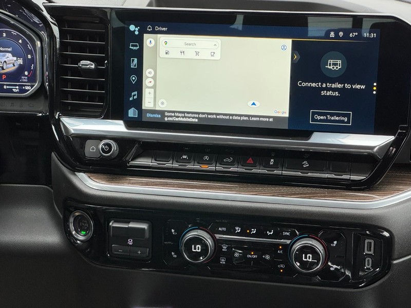 Chevrolet Silverado 1500 Vehicle Full-screen Gallery Image 13