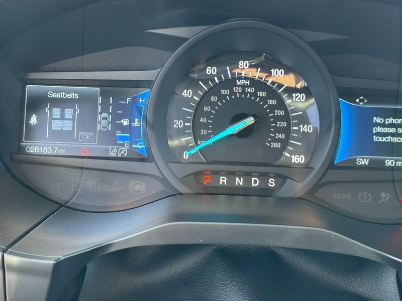 Ford Edge Vehicle Full-screen Gallery Image 20