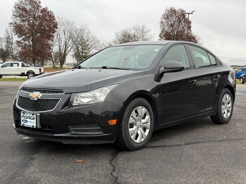 Chevrolet Cruze Vehicle Full-screen Gallery Image 07