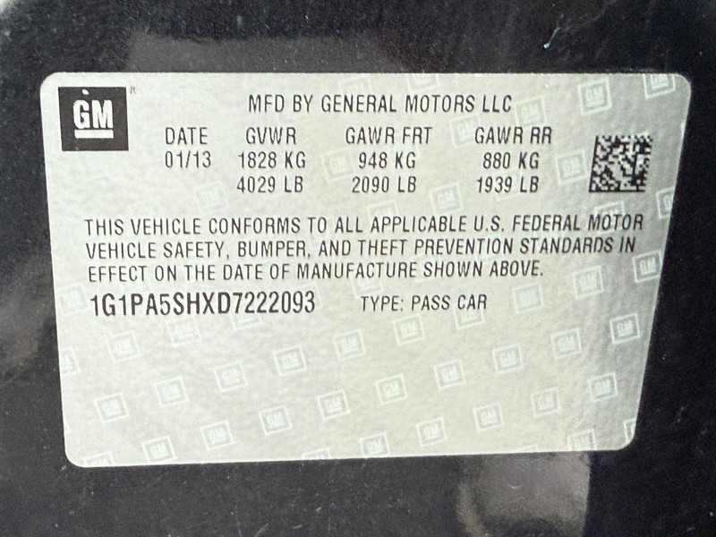 Chevrolet Cruze Vehicle Full-screen Gallery Image 19