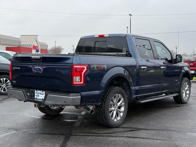 Ford F-150 Vehicle Full-screen Gallery Image 03