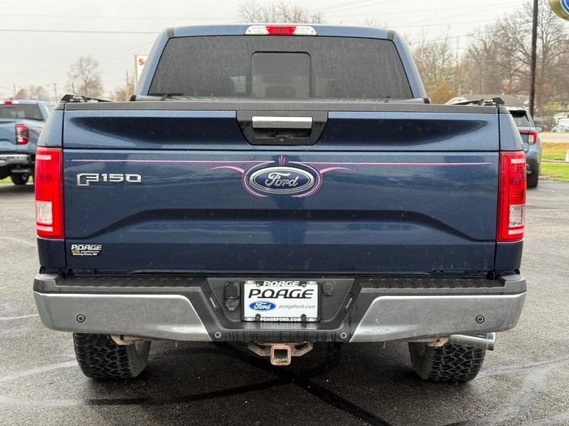 Ford F-150 Vehicle Full-screen Gallery Image 04