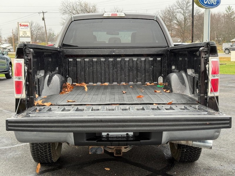 Ford F-150 Vehicle Full-screen Gallery Image 06