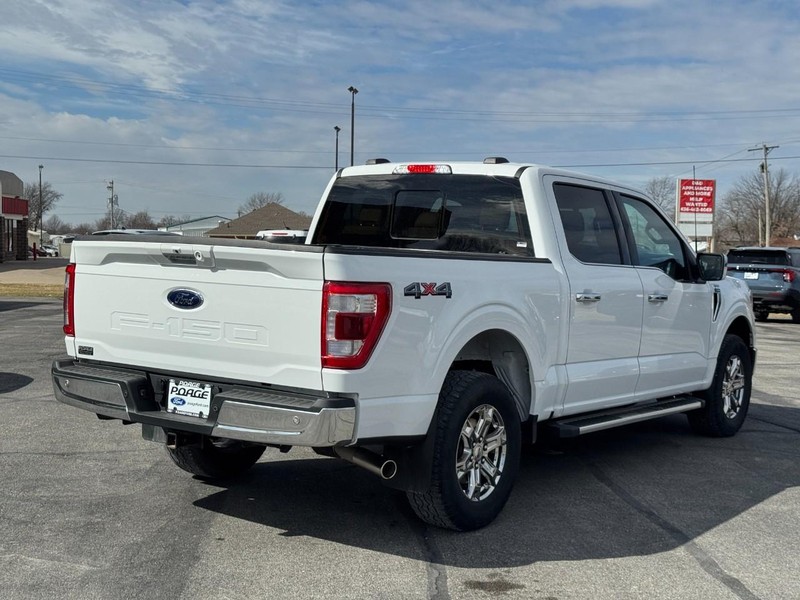 Ford F-150 Vehicle Full-screen Gallery Image 03