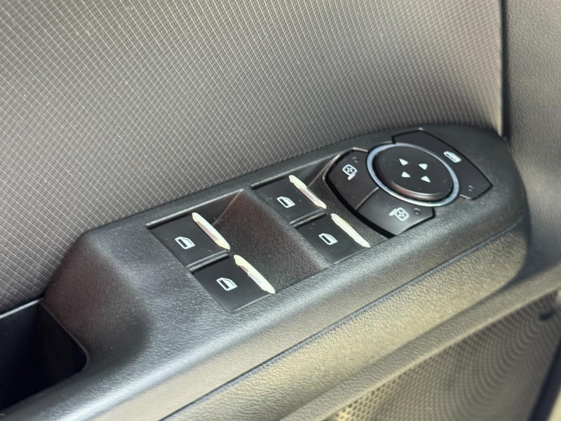Ford Bronco Sport Vehicle Full-screen Gallery Image 22