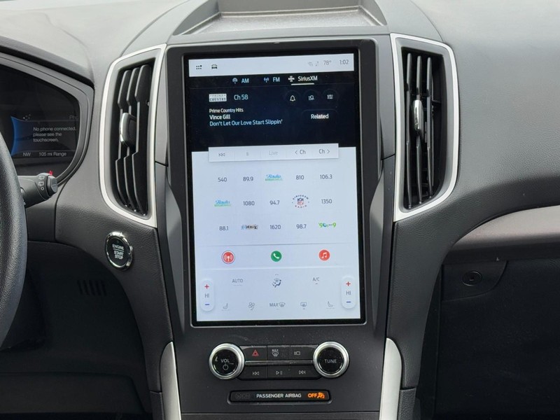 Ford Edge Vehicle Full-screen Gallery Image 13