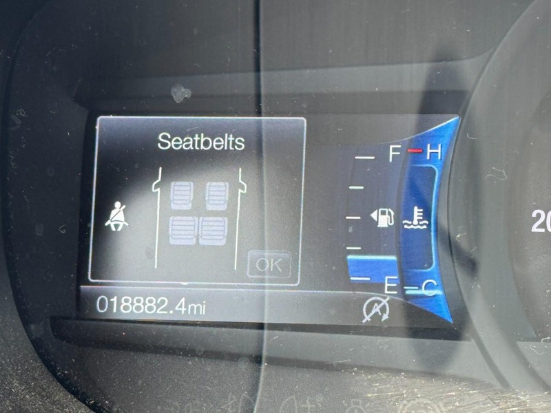 Ford Edge Vehicle Full-screen Gallery Image 18