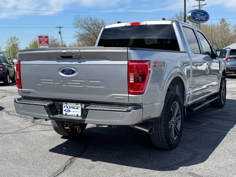 Ford F-150 Vehicle Full-screen Gallery Image 03