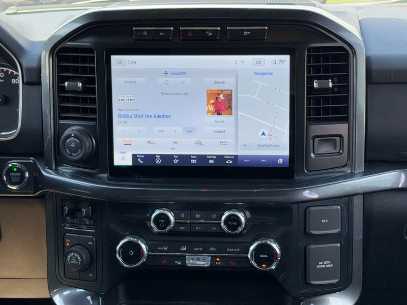 Ford F-150 Vehicle Full-screen Gallery Image 13