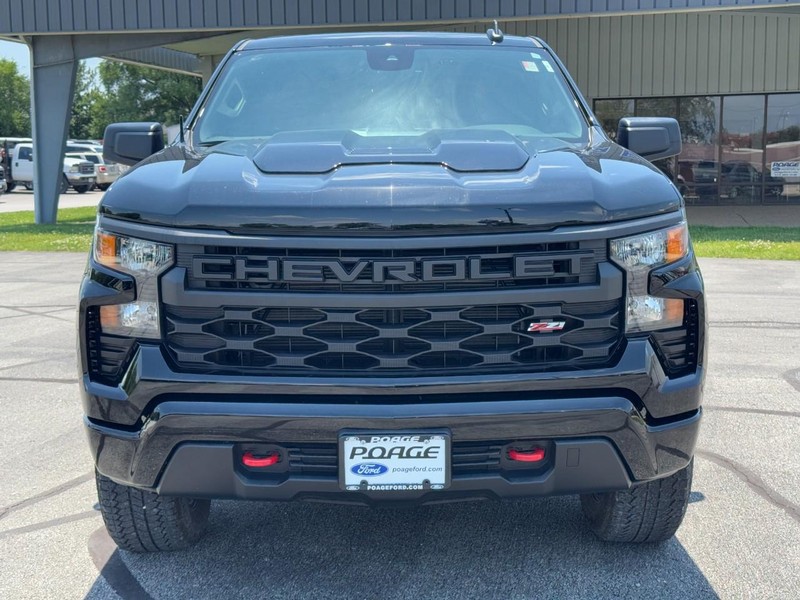 Chevrolet Silverado 1500 Vehicle Full-screen Gallery Image 09