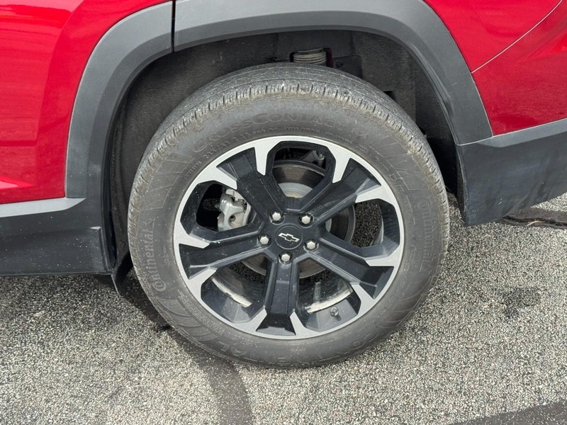 Chevrolet Equinox Vehicle Full-screen Gallery Image 07