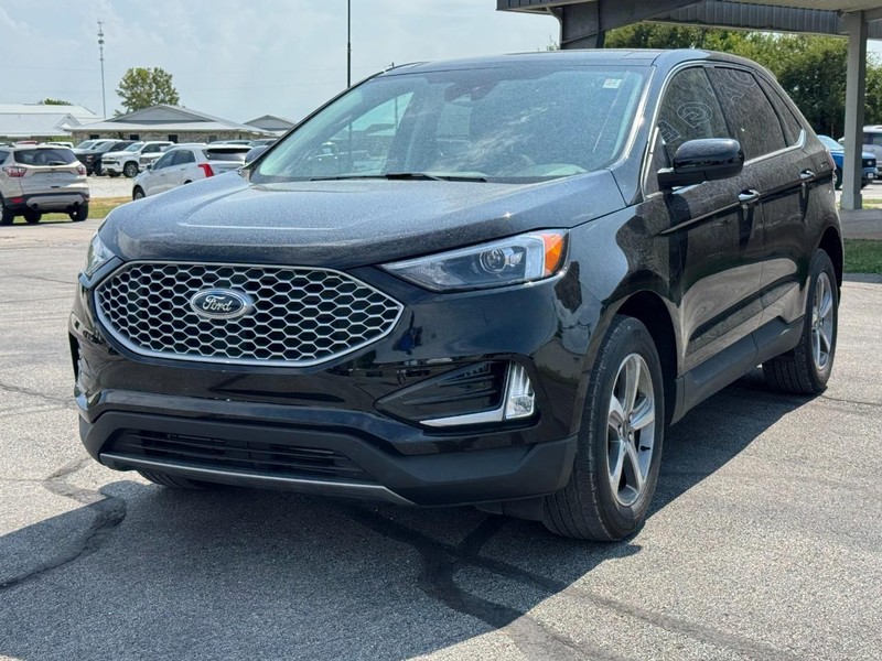 Ford Edge Vehicle Full-screen Gallery Image 08