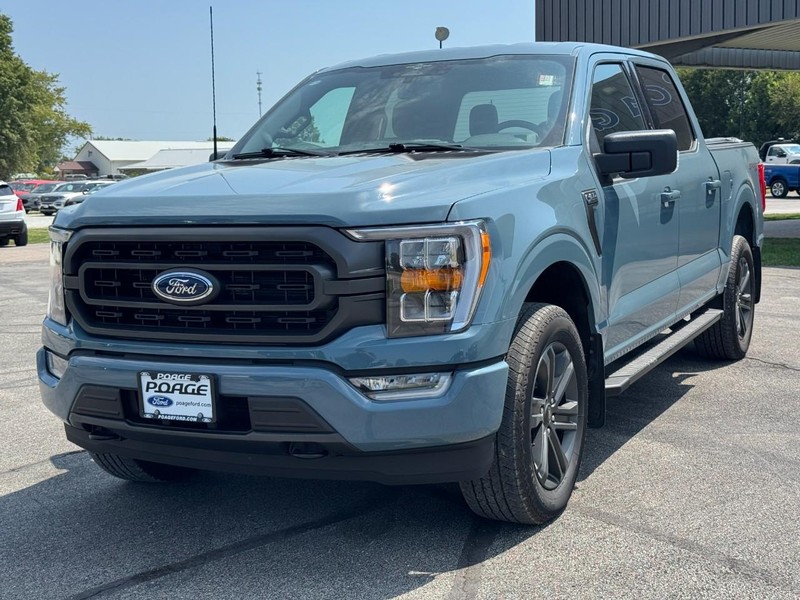 Ford F-150 Vehicle Full-screen Gallery Image 08