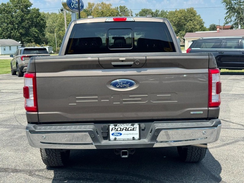 Ford F-150 Vehicle Full-screen Gallery Image 04