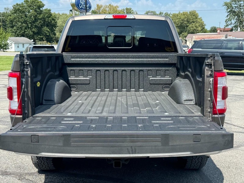 Ford F-150 Vehicle Full-screen Gallery Image 05