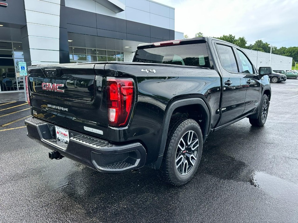 GMC Sierra 1500 Vehicle Full-screen Gallery Image 03