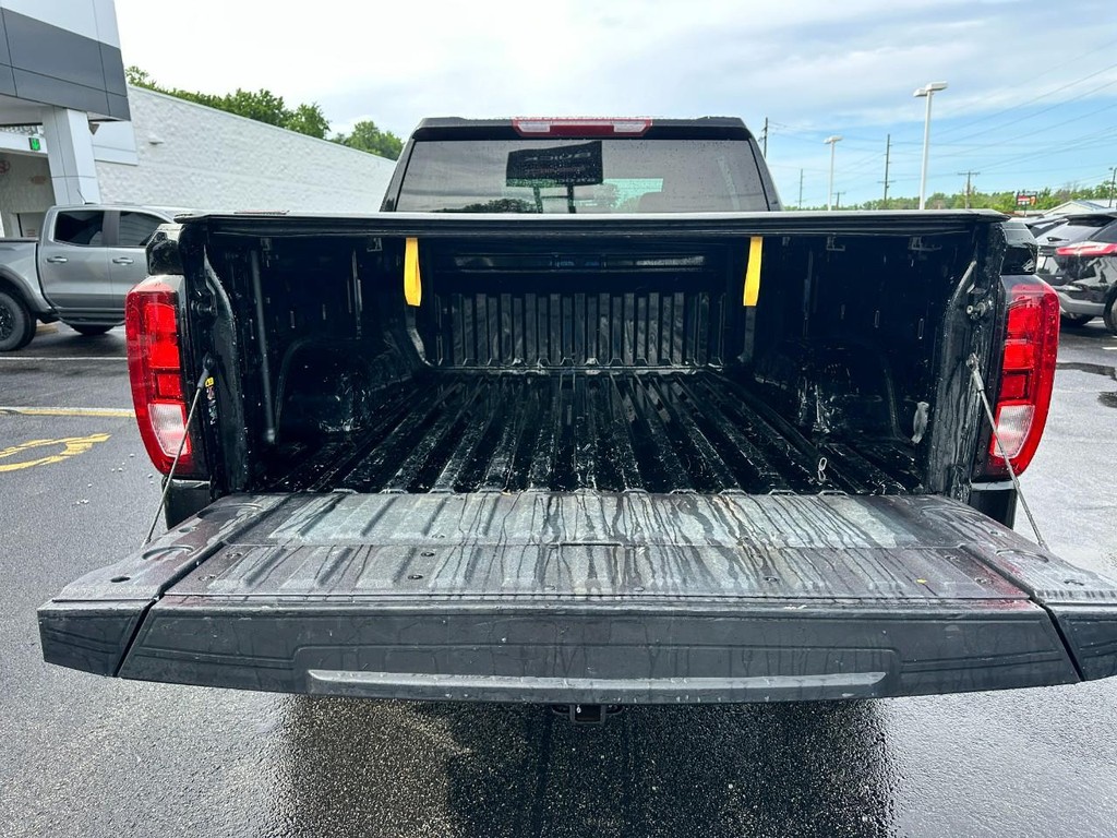 GMC Sierra 1500 Vehicle Full-screen Gallery Image 05