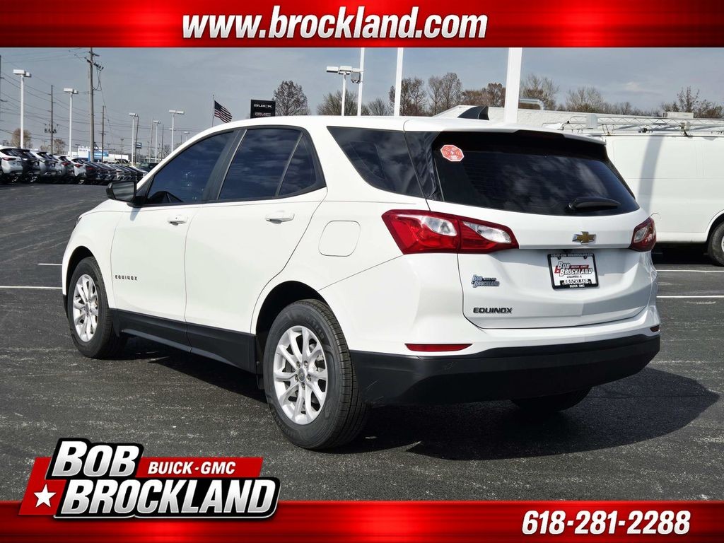 Chevrolet Equinox Vehicle Full-screen Gallery Image 05