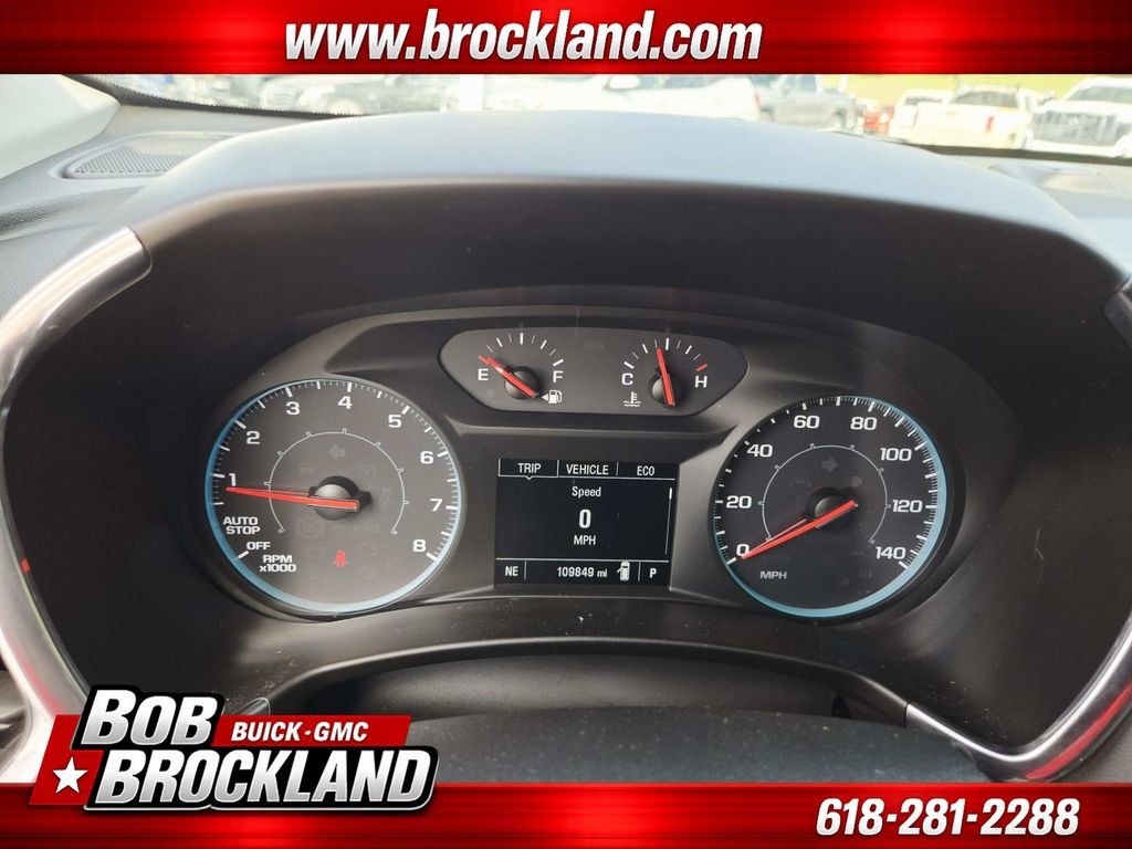 Chevrolet Equinox Vehicle Full-screen Gallery Image 21